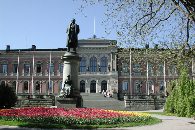 Picture of University Main Building